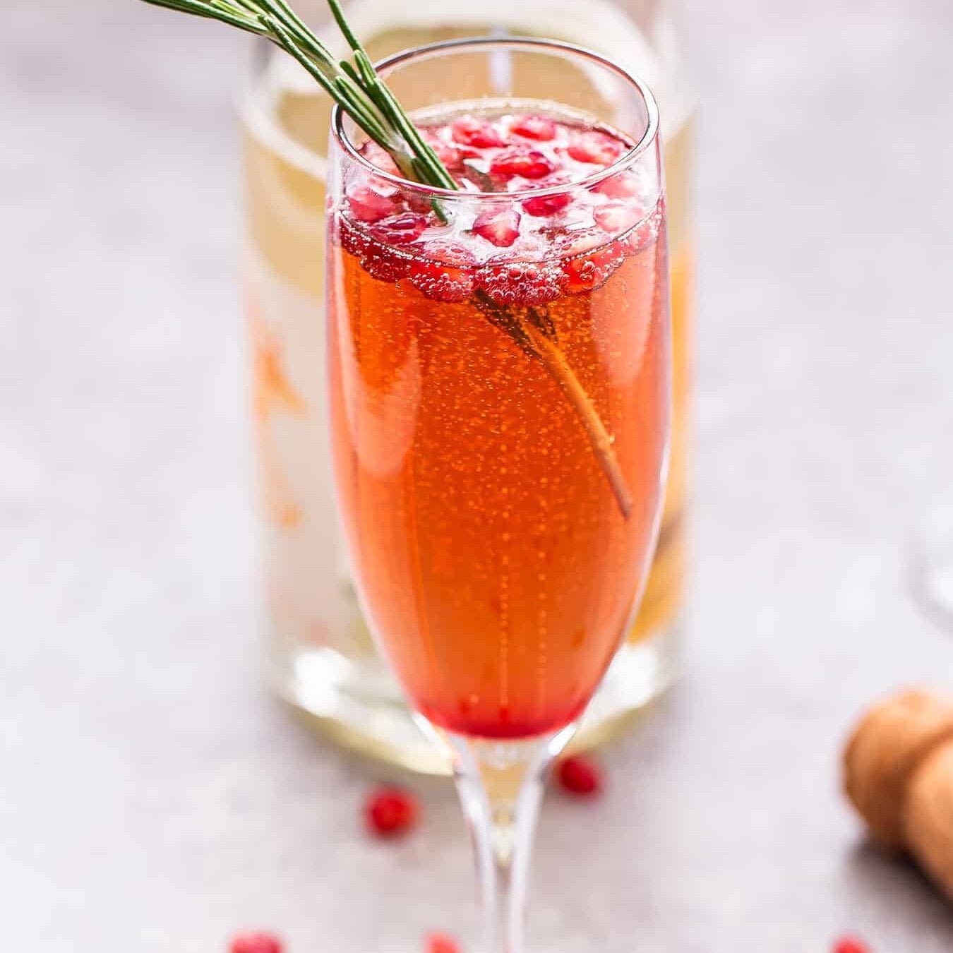 Christmas Mimosas Mimosa With Cranberry And Orange Juice 5+