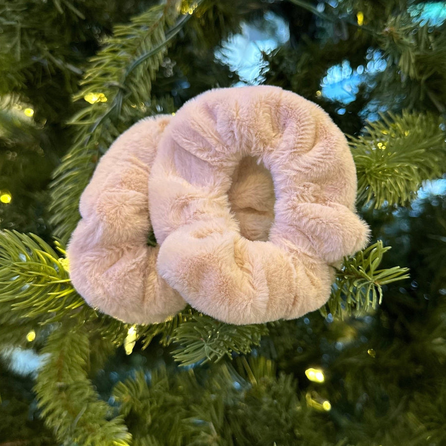 Fur Scrunchie | Ivory - bomb'd AF